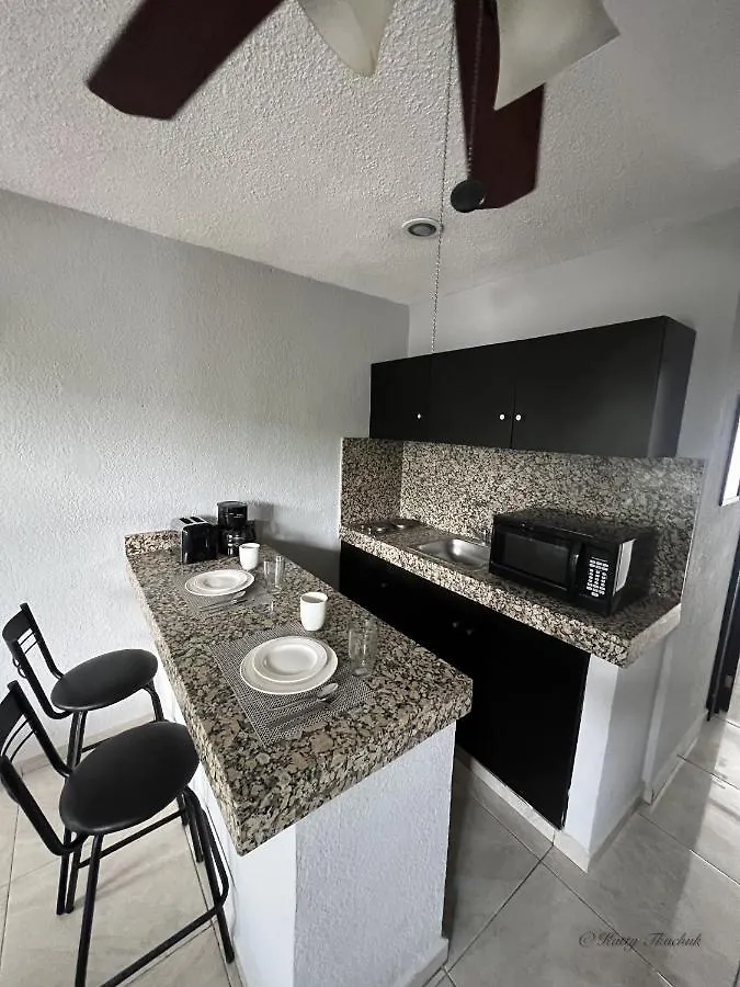Azure Coliving Suites Playa del Carmen Appart hôtel
